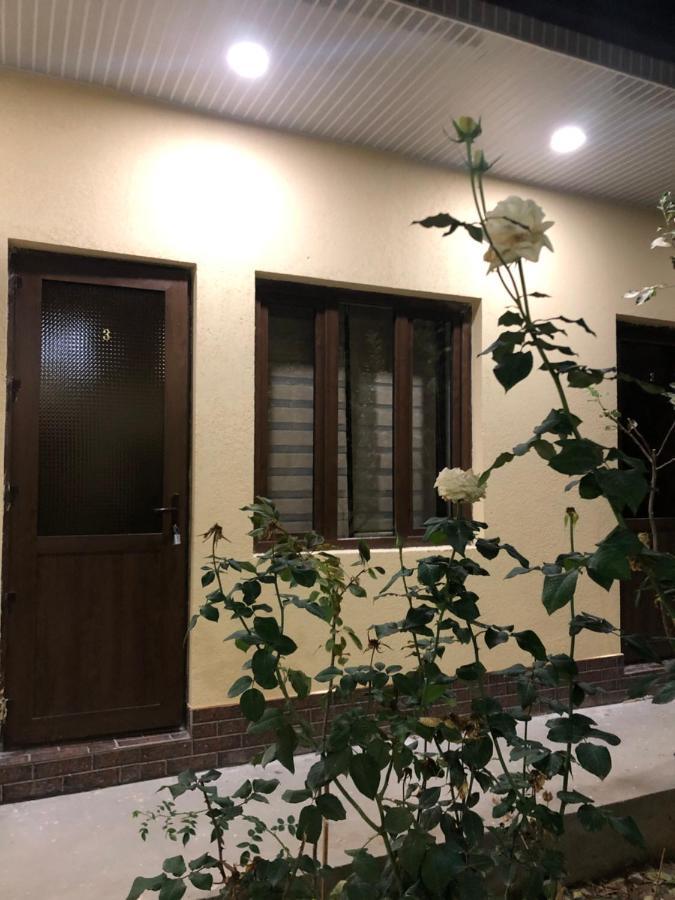 Дом Отель Бадамзар Taschkent Exterior foto